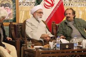 مجید مجیدی با حضور در مشهد با تولیت آستان قدس دیدار کرد