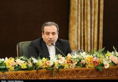 عراقچی: آمریکا در جلسه‌ای که ایران حضور داشته باشد نخواهد بود/ بازگشت طرفین به برجام در یک مرحله صورت می‌گیرد؛ اول امریکا بعد ایران