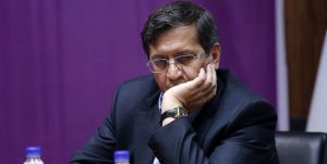 متهمی در لباس مدعی العموم/ رکورددار رشد تورم و نقدینگی منتقد عملکرد دولت جدید شد