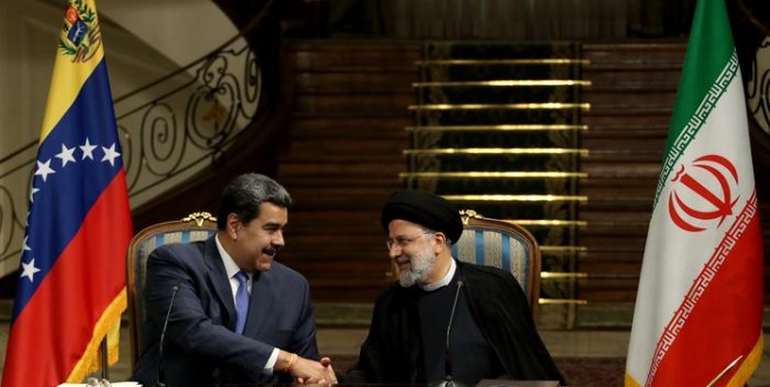 رئیس‌جمهور ونزوئلا: تهران و کاراکاس در همه حوزه‌ها به‌ویژه دفاعی روابط بسیار نزدیکی دارند