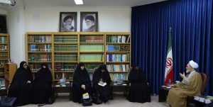 آیت‌الله اعرافی: شورای فقهی و حقوقی زنان راه‌اندازی شود