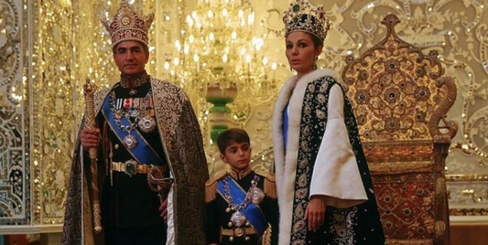 ماجرای انتقال جواهرات سلطنتی به روایت فردی که با شاه پهلوی فرار کرد